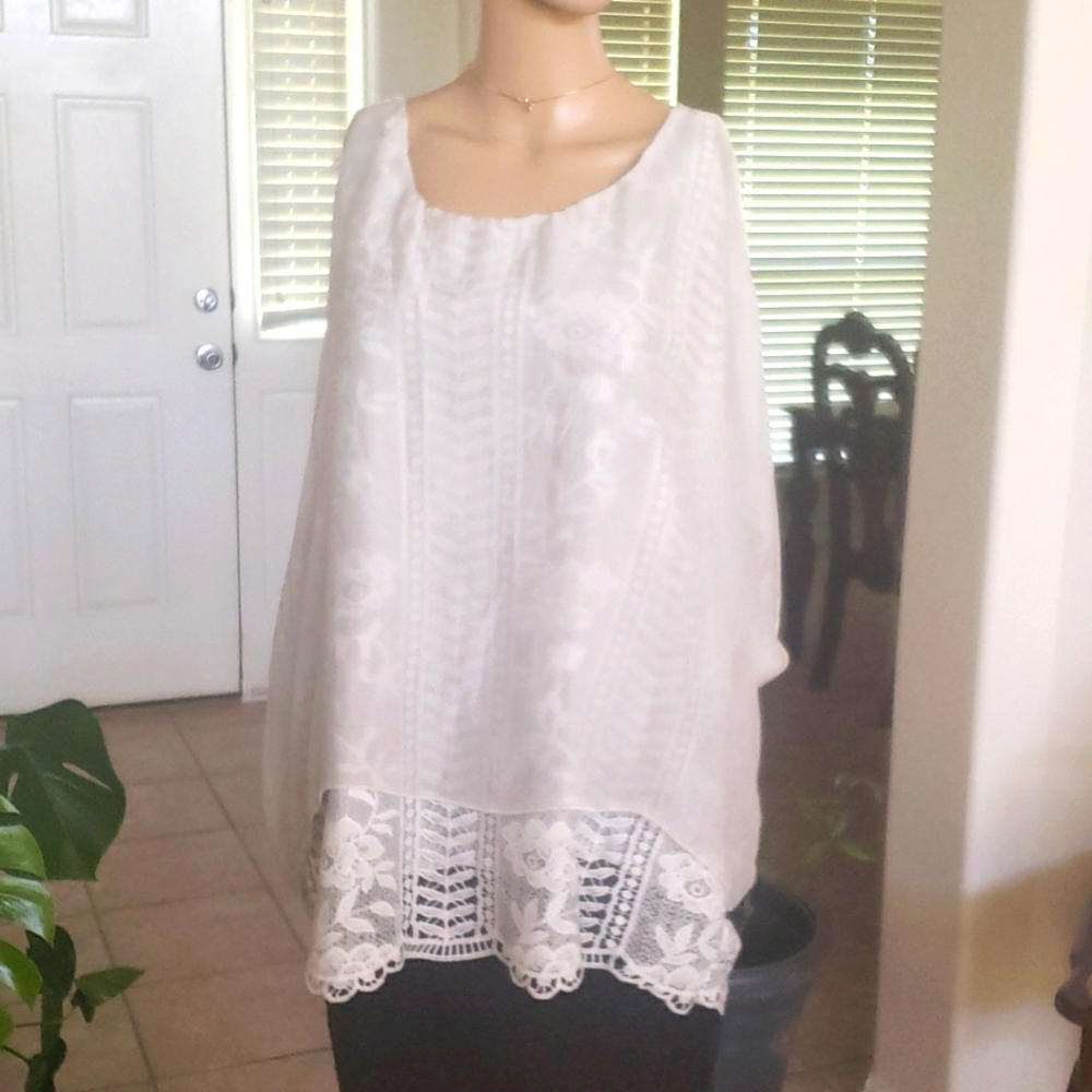 Belle France L silk overlay lace scallop hem